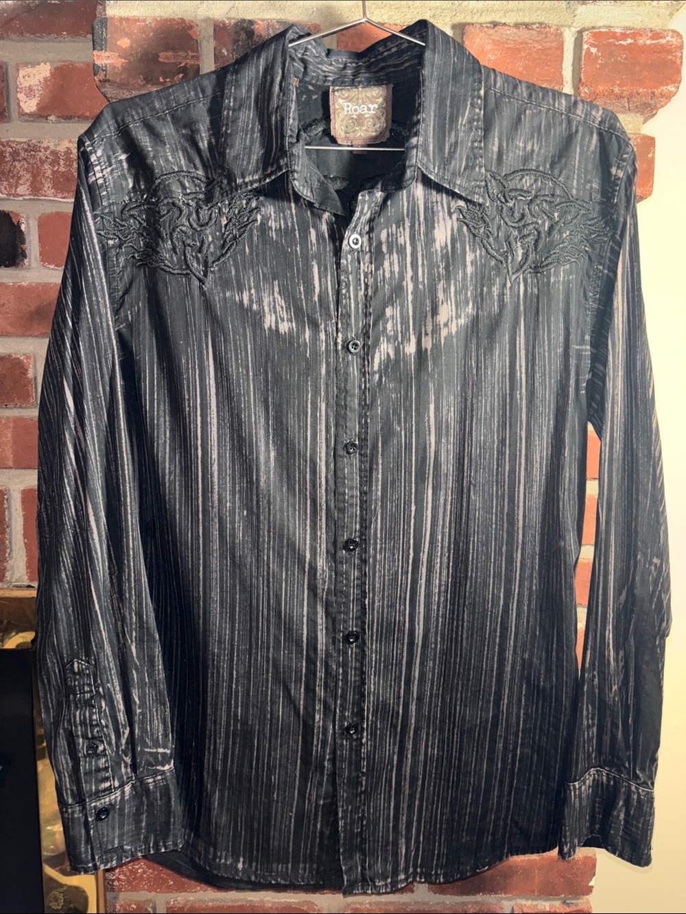 Y2K Roar Men's Black Embroidered Button Down Shirt Men’s Large